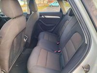Usata Audi Q3 Advanced Plus 140 CV (102 kW) 2012 Bianco SUV