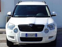 Usata Skoda Yeti Adventure 105 CV (77 kW) 2011 Bianco SUV