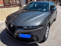 Usado Alfa Romeo Tonale Sprint 131 CV (96 kW) 2023 Gris SUV