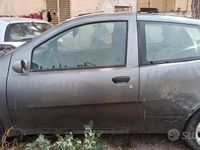 Usata Fiat Punto 60 CV (44 kW) 2005 Grigio Utilitaria