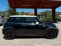 Usata Mini Cooper 109 CV (80 kW) 2007 Nero Utilitaria