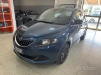 Usata Lancia Ypsilon 69 CV (50 kW) 2022 Bluazzurro Utilitaria
