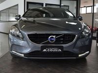 Usata Volvo V40 R-Design 115 CV (84 kW) 2014 Bianco Berlina