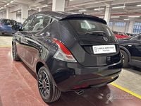 Usata Lancia Ypsilon 70 CV (51 kW) 2024 Nero Utilitaria