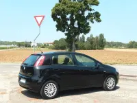 Usata Fiat Grande Punto 77 CV (56 kW) 2009 Nero Utilitaria