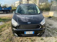 Usata Ford Tourneo Courier 75 CV (55 kW) 2015 Nero Monovolume