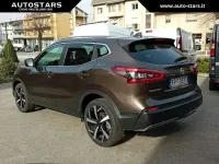 Usata Nissan Qashqai Tekna+ 131 CV (96 kW) 2018 Marrone SUV