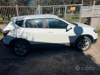 Usata Nissan Qashqai 110 CV (80 kW) 2011 Bianco SUV