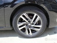 Usata Peugeot 208 Allure 103 CV (75 kW) 2021 Nero Utilitaria