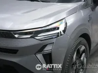 Usado Renault Captur Techno 91 CV (66 kW) 2025 Gris SUV