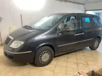 Usata Lancia Phedra 128 CV (94 kW) 2002 Monovolume