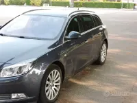 Usata Opel Insignia Cosmo 131 CV (96 kW) 2010 Grigio Station wagon