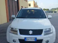 Usata Suzuki Grand Vitara 129 CV (94 kW) 2010 Bianco SUV