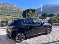 Usata Peugeot 208 GT 102 CV (75 kW) 2023 Nero Utilitaria