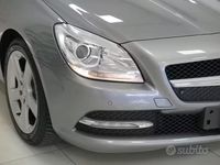 Usata Mercedes SLK200 184 CV (135 kW) 2012 Grigio Cabrio