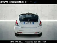 Usata Lancia Ypsilon Gold 69 CV (50 kW) 2017 Bianco Utilitaria