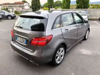 Usata Mercedes B200 136 CV (100 kW) 2016 Grigio mountain Utilitaria
