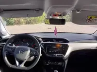 Używany Opel Corsa Edition 75 KM (55 kW) 2021 Biały Hatchback