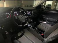Usata VW T-Roc 116 CV (85 kW) 2019 Bianco SUV