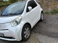 Usata Toyota iQ 98 CV (72 kW) 2010 Bianco Utilitaria
