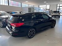 Usata Ford Focus ST-Line 125 CV (91 kW) 2021 Nero Station wagon