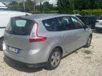 Usata Renault Scenic E-Tech Luxe 110 CV (80 kW) 2011 Grigio Monovolume