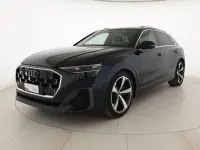 Usata Audi Q8 S-Line 286 CV (210 kW) 2024 Blu waitomo metallizzato SUV