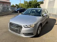 Usata Audi A3 Attraction 110 CV (80 kW) 2015 Grigio Berlina