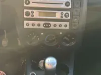 Usata Ford Fiesta Ghia 68 CV (50 kW) 2005 Utilitaria