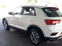 Usata VW T-Roc 116 CV (85 kW) 2020 Bianco SUV
