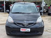 Usata Toyota Aygo 68 CV (50 kW) 2007 Nero Utilitaria