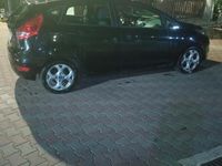 Usata Ford Fiesta 68 CV (50 kW) 2011 Nero Utilitaria