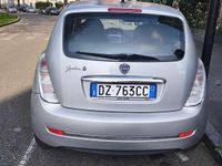 Usata Lancia Ypsilon 77 CV (56 kW) 2007 Argento Utilitaria