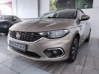 Usata Fiat Tipo 120 CV (88 kW) 2017 Giallo Berlina