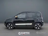 Usado Fiat Panda Cross Cross 69 HP (50 kW) 2025 Preto Citadino