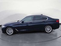 Usata BMW 525 Luxury Line 231 CV (169 kW) 2018 Imperial blue brillant effect Berlina
