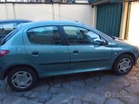 Usata Peugeot 206 75 CV (55 kW) 2001 Grigio Berlina