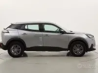 Usata Peugeot 2008 Active 131 CV (96 kW) 2021 Grigio SUV