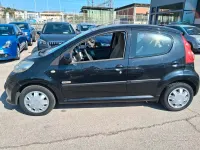 Usata Peugeot 107 68 CV (50 kW) 2008 Nero Utilitaria