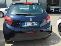 Usata Peugeot 208 Active 82 CV (60 kW) 2017 Bluazzurro Utilitaria