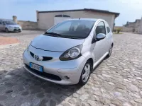Usata Toyota Aygo 54 CV (39 kW) 2006 Grigio Utilitaria