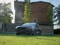 Usata Cupra Leon 150 CV (110 kW) 2023 Grigio Berlina