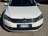 Usata VW Passat 170 CV (125 kW) 2012 Bianco Station wagon