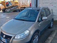 Usata Fiat Sedici 120 CV (88 kW) 2008 Marrone SUV