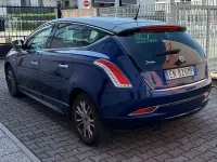 Usata Lancia Delta Gold 120 CV (88 kW) 2012 Blu Utilitaria