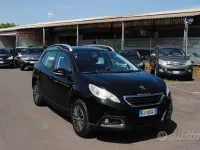 Usata Peugeot 2008 Active 68 CV (50 kW) 2014 Nero SUV