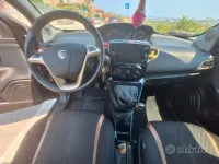 Usata Lancia Ypsilon 69 CV (50 kW) 2023 Nero Utilitaria