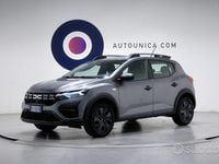 Usata Dacia Sandero Essentiel 101 CV (74 kW) 2025 Grigio Berlina