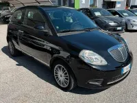 Usata Lancia Ypsilon 69 CV (50 kW) 2010 Nero Utilitaria