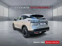 Usata Nissan Qashqai N-Connecta 140 CV (102 kW) 2024 Grigio SUV